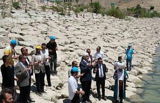 Nasreddin Hoca göle maya çaldı, festival başladı