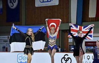 Naz Arıcı, dünya şampiyonu