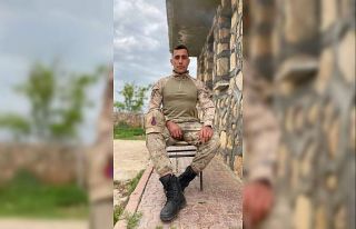 Nehirde kaybolan uzman çavuşun cansız bedenine...