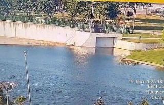 Nilüfer Çayına düşen 1,5 yaşındaki çocuğu...