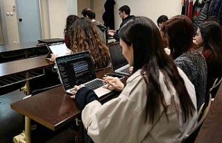 OpenAI ile yapay zekâ destekli üniversite dönemi...