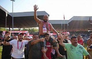 Orhan Okulu’nun hedefi: "Altın kemerin ebedi...