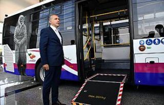 Osmaniye Belediyesi’nin yeni otobüsleri yola indi