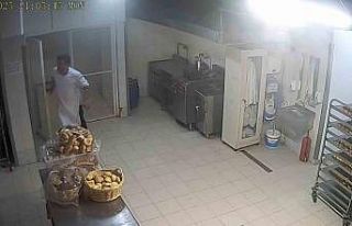 Otel yangını davasında aşçı yardımcısı savunma...