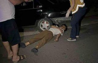 Otomobil su kanalına uçtu: 1 yaralı