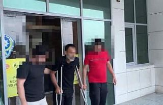 Polisi gören torbacı damdan atlayıp ayağını...