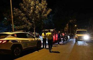 Polisin ’dur’ ihtarına uymayan sürücü önce...