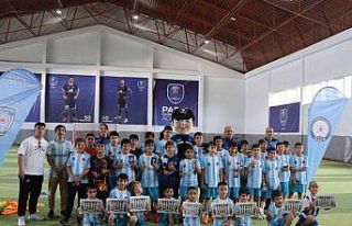 Polisten çocuklara seminer