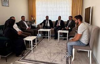 Pursaklar Belediye Başkanı Çetin, 15 Temmuz şehitlerinin...