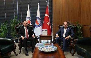 Rektör Kırışık’tan Memur-Sen Genel Başkanı’na...