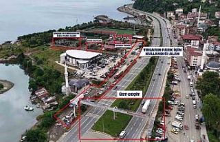 Rize’de tırların oluşturduğu tehlikeli labirent