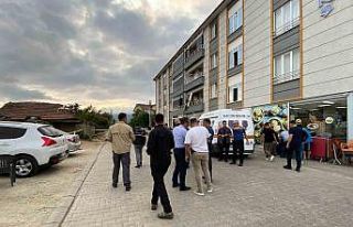 Sağlık merkezi önünde silahlı saldırıya uğrayan...