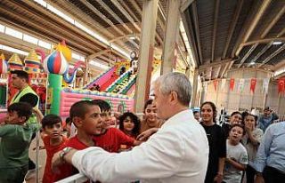 Şahinbey Belediyesi mahalleleri şenlendiriyor