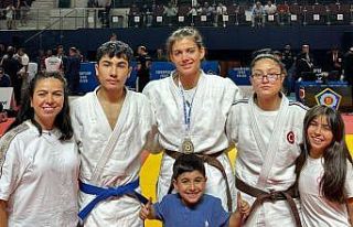 Salihli’nin gururu Hira Kılkış, Yıldızlar Avrupa...