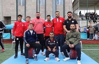 Şampiyon halterciler buluştu