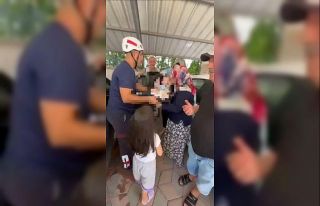 Şanlıurfa’da otomobilde mahsur kalan 3 aylık...