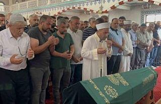 Sarıyer’de denizde boğulan genç son yolculuğuna...