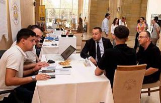 Selçuk Üniversitesi, aday öğrencilere kapılarını...