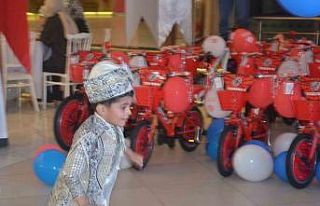 Sinop’ta 25 çocuk için sünnet şöleni