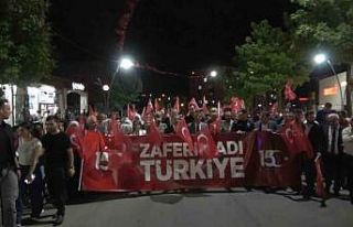 Şırnak’ta demokrasi nöbetine yoğun katılım