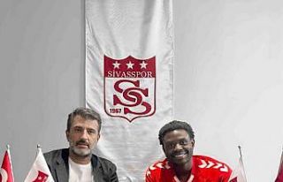 Sivasspor, Benjamin Kimpioka’yı transfer etti