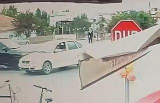 Sivas’ta iki otomobil çarpıştı: 5 kişi yaralandı