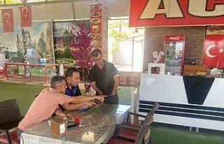 Söke Belediyesi zabıta ekipleri çöp şişçileri...