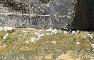 Tabakhane Deresi, duyarsız vatandaşların hedefi...