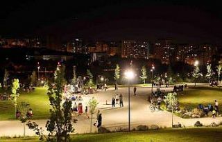 Talas’ta millet, daha açılmadan bahçesine akın...