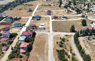 Tarsus Belediyesi Kahraman Gülek’te yol ve ulaşım...