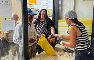 Tarsus Belediyesinden ’halk ekmek’ büfeleriyle...