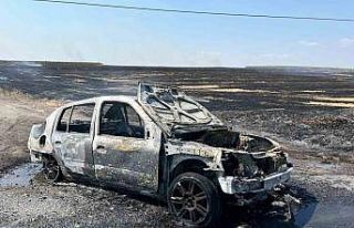 Tekirdağ’da seyir halindeki otomobil çıkan yangında...