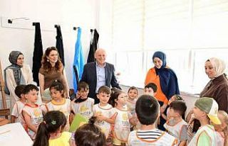 Terme’de bin 350 çocuk yaz okullarında hem eğleniyor...