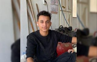 Tırla çarpışan motosikletin 19 yaşındaki sürücüsü...