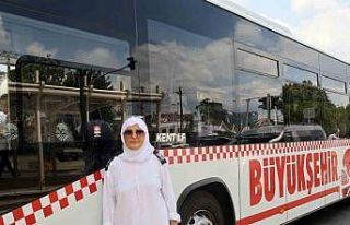 Toplu taşımaya kadın eli