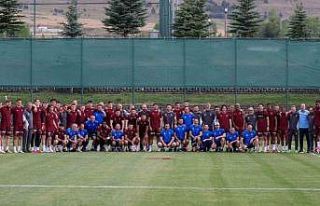 Trabzonspor’un Erzurum kampı tamamlandı