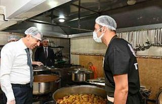 Tunceli’de 228 haneye ücretsiz sıcak yemek hizmeti