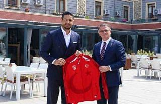 Türkiye Güreş Federasyonu Başkanı Taha Akgül,...