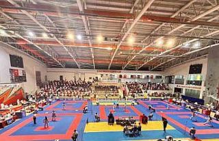 Türkiye Karate Premier Ligi’nin Muş etabı başladı