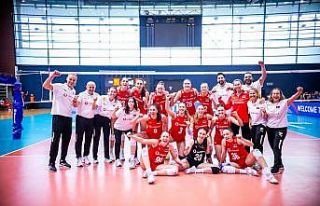 U19 Milli Kadın Voleybol Takımı yarı finalde