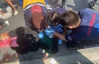 Ümraniye’de karşıdan karşıya geçen çifte...