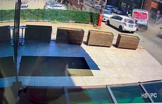 Üsküdar’da feci kaza kamerada: Motosiklet sürücüsünün...