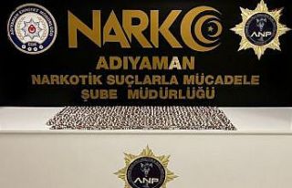 Uyuşturucu operasyonunda 3 şahıs yakalandı