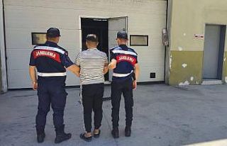 Uyuşturucu suçundan kesinleşmiş cezasıyla aranan...