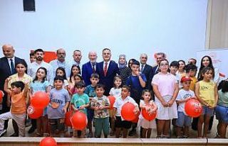 Vali Akbıyık, koruyucu aile Günü’nde Yatağan’da...