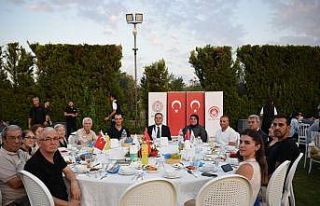 Vali Akbıyık, şehit yakınları ve gazilerle bir...