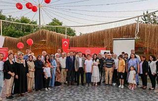 Vali Faik Oktay Sözer, koruyucu ailelerle bir araya...