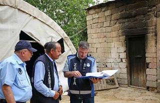 Van’da mahalle aralarında bulunan ahırlar için...