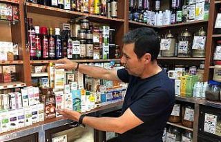 Vatandaşlar cildini korumaya çalışırken sağlıklarından...