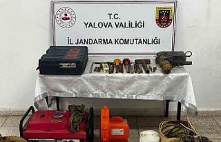 Yalova’da 3 defineci suçüstü yakalandı